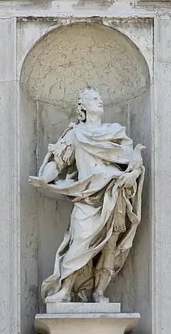 Statue des Heiligen Oswald von Torretti an der Fassade der Kirche San Stae in Venedig