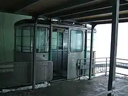Stockhorn Gondel (nicht mehr in Betrieb) in der Bergstation Hohtälli