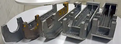 Unterseite der gleichen Roststeine