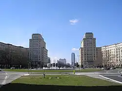 Strausberger Platz an der Karl-Marx-Allee
