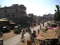 Straßenszene in Dharampur