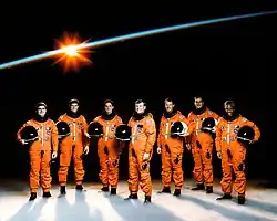 v. l. n. r. Charles Veach, Gregory Harbaugh, Donald McMonagle, Michael Coats, Blaine Hammond, Richard Hieb, Guion Bluford