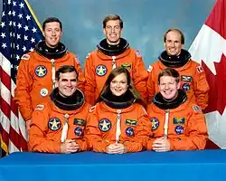 v. l. n. r. Vorne: Charles Veach, Tamara Jernigan, William Shepherd Hinten: Michael Baker, James Wetherbee, Steven MacLean