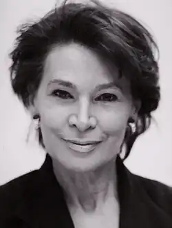 Porträt von Susanne von Loessl (* 1939)