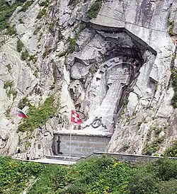 Suworow-Denkmal Schöllenenschlucht