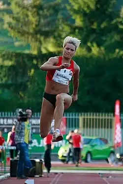 Svetlana Bolshakova –13,84 m