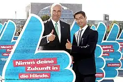 Eröffnung des Tag des Handwerks 2012 durch den Präsident des Zentralverbandes des Deutschen Handwerks, Otto Kentzler (links), sowie den Bundesminister für Wirtschaft und Technologie, Dr. Philipp Rösler (rechts).