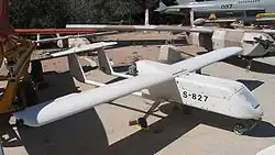 Die Tadiran/IAI Mastiff Drohne der 200. Staffel „First UAV“, hier im Mu­se­um der Israelischen Luftwaffe 2006