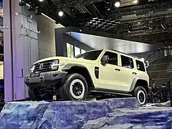 Tank 300 Hooke (2025)