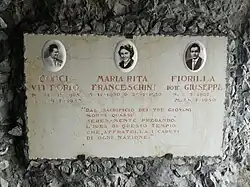 Gedenktafel an die drei im Juli 1950 verunglückten Alpinisten