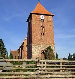 Zweischiffige Kirche in Tarnow