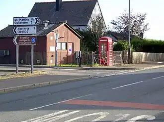 Gebäude an den A94 in Balbeggie