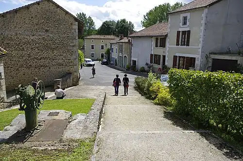 Blick vom Höhlenmuseum nach Süden in den Ortskern