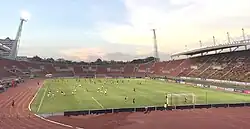 Blick durch das Stadion von Tor zu Tor