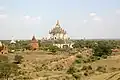 Thatbinnyu-Tempel und Umgebung