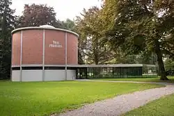 Gebäude in Thun mit dem Erweiterungsbau, 2014