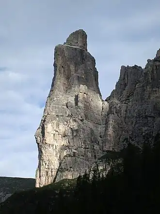 Blick auf die Ostwand des Torre Venezia