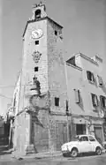 Alter Bürgerturm mit Uhr (um 1955)