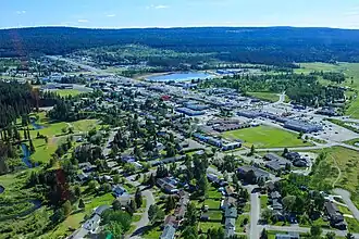 Blick von Norden auf 100 Mile House