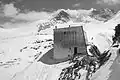 Cabane de Tracuit vor Bishorn und Weisshorn