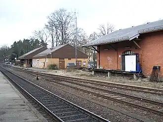 Bahnhof in Neunkirchen am Sand (2008 vor der Renovierung)