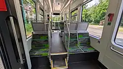 Fahrgastraum über dem hinteren Drehgestell eines 46T