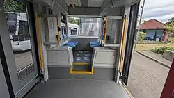 Fahrgastraum über dem Kleinraddrehgestell am Heck