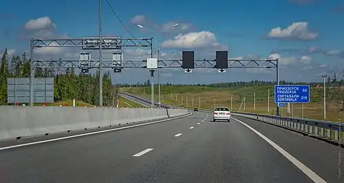 Die neu fertiggestellte A121 in der Oblast Leningrad (2017)