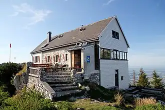 Südostansicht des Traunsteinhauses vor dem Umbau (2011)