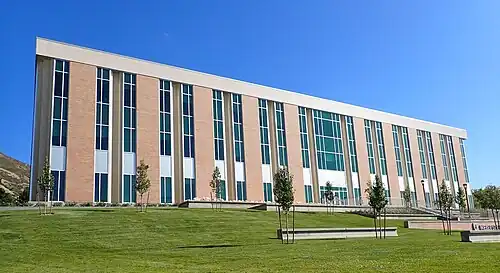 Lindquist Hall, 2019