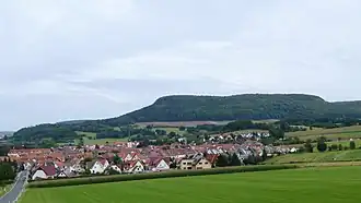 Blick über Uder zum Schüttenkopf mit der Elisabethhöhe