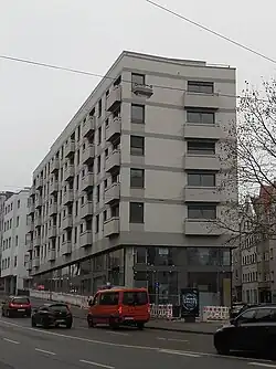 Blick von Osten auf den Ulrichsbau im Februar 2025