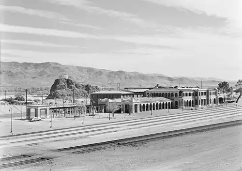 Aufnahme aus dem HAER von 1994 (Blick von der Stadt Barstow nach Norden)