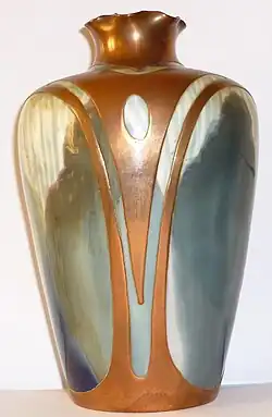 Vase (um 1900) von Rosenthal, Porzellan und Kupfer
