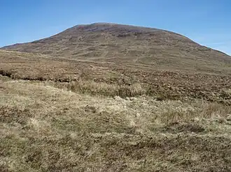 Der Farrmheall aus Süden von Gualin House