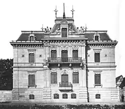 Statuen auf der Villa Hartmann Dresden, 1875