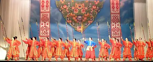 Aufführung des Ukrainischen Nationalen Volkstanz Ensemble