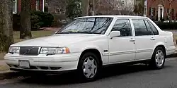 Volvo S90 (1996–1998)
