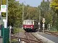 Nördlicher Bahnhofskopf mit einfahrendem Dieseltriebwagen135 069 der Museumseisenbahn Dampfbahn Fränkische Schweiz (2008)