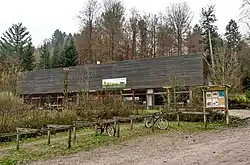 Das Waldhaus Vorderansicht