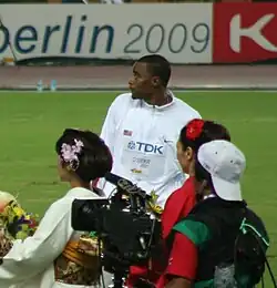 Walter Davis, im Dreisprung auf Platz drei, blieb in der Qualifikation ohne gültigen Versuch