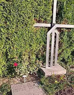 Walter Rieger-Janser (1915–1990) Architekt. Berit Rieger-Janser (1913–1988) Grab, Friedhof Rehalp, Zürich