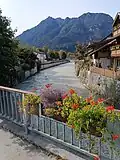 Partnach in Garmisch-Partenkirchen, Brücke Von-Brug-Straße, Blick nach Westen flussabwärts