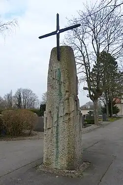Weg durch das Leben, Mahnmal auf dem Alten Friedhof