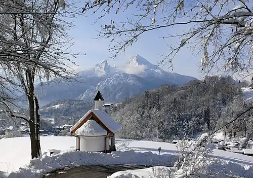 Winteransicht mit der Watzmanngruppe