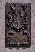 Bronzetafel (Kopie) mit Wappen von Caspar II. Thoma, Abt des Klosters St. Blasien am ehemaligen Rathaus von Weitenau