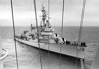 Zerstörer 2 im Übungsschlepp der Hamburg (1971)