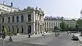 Josef-Meinrad-Platz in Wien 1 beim Burgtheater; Blickrichtung Nordosten (2013)
