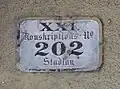 Altes Hausnummernschild XXI. Konskriptions-No. 202 Stadlau