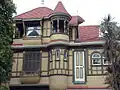 Winchester Mystery House mit der Tür ins Nichts
